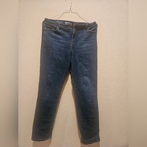 Womens size 12 jeans never worn